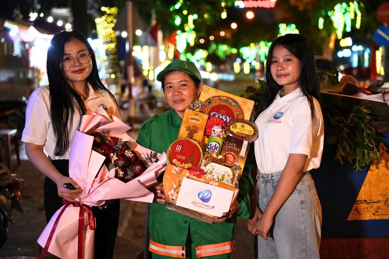 Biểu tượng kiểm tra thực tế